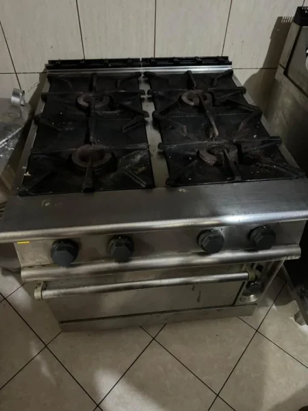 Fier, shes Shiten paisje per restorante/bare