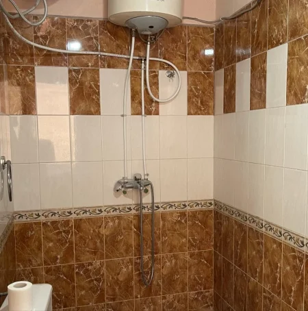 Tirane, jap me qera Vile Kati 2, 50 m² 250 € (Teodor keko)