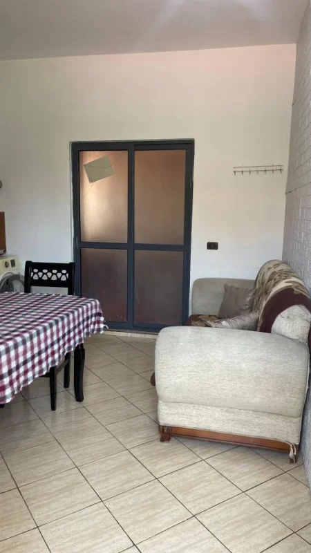 Tirane, jap me qera Vile Kati 2, 50 m² 250 € (Teodor keko)