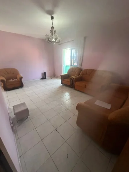 Tirane, shitet apartament 1+1 Kati 5, 63 m² 109.000 € 