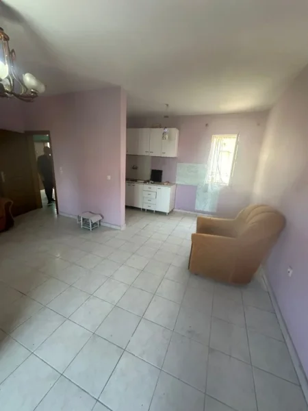 Tirane, shitet apartament 1+1 Kati 5, 63 m² 109.000 € 