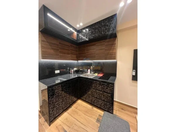 Tirane, shitet apartament duplex Dublex Kati 2, 152 m² 550.000 € (Stadiumi Dinamo)