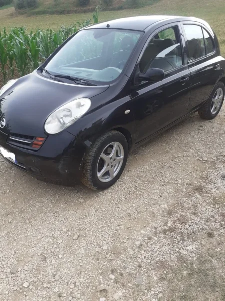 Berat, shes makine nissan Benzin, e zeze manuale Kondicioner 20.000 km 1.300 €