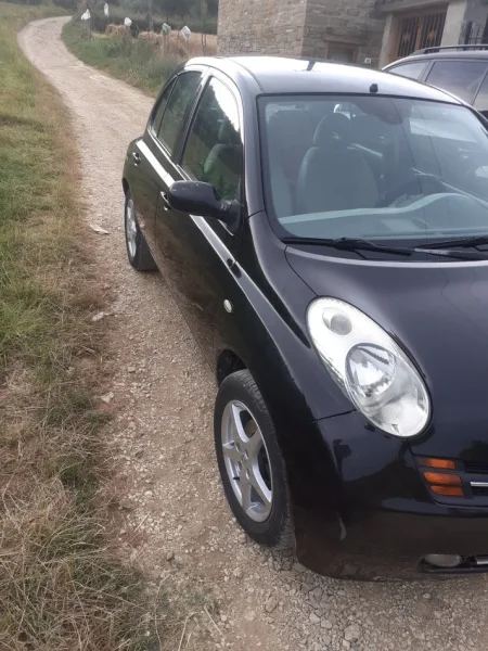 Berat, shes makine nissan Benzin, e zeze manuale Kondicioner 20.000 km 1.300 €
