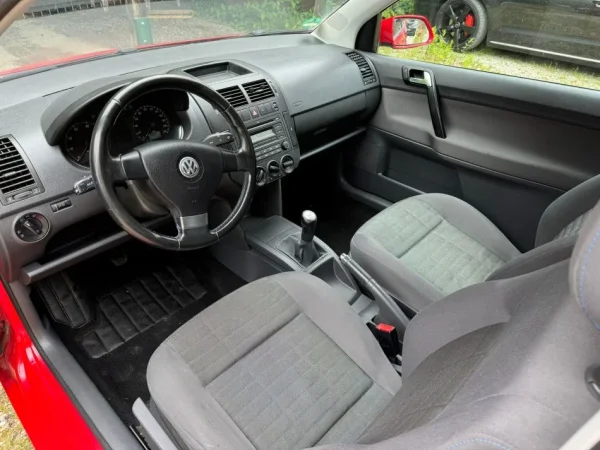 Berat, shitet makine polo Benzin, e kuqe manuale Klima 2.800 km 123 €