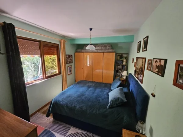 Tirane, shes apartament duplex 3+1 Kati 2, 110 m² 220.000 € rruga muhamet gjollesha