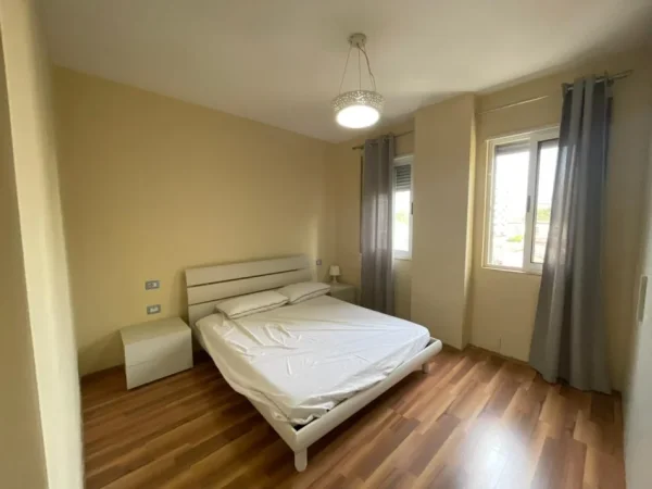 Tirane, shitet apartament 1+1 Kati 3, 62 m² 140.000 € (brryli)