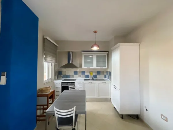 Tirane, shitet apartament 1+1 Kati 3, 62 m² 140.000 € (brryli)