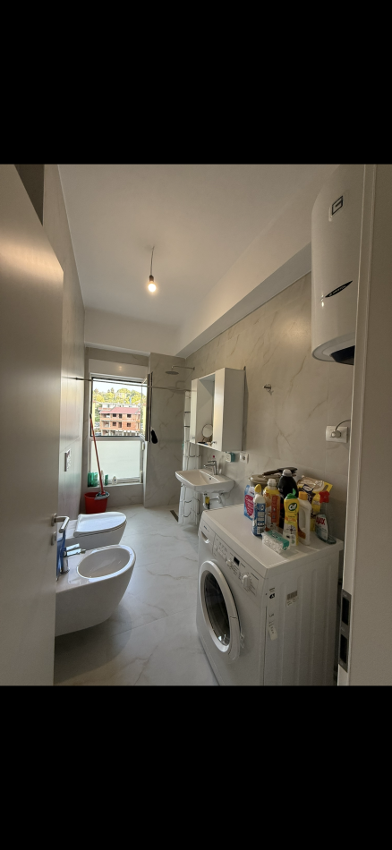 jepet me qera apartament 1+1 Kati 5, 65 m² 450 € (Kompleksi Kaimi)