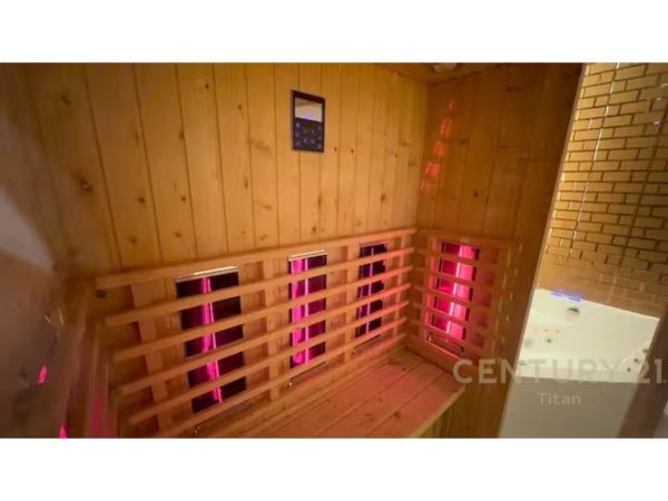 Tirane, shes apartament 4+1 Kati 2, 153 m² 550.000 € (stadiumi dinamo)