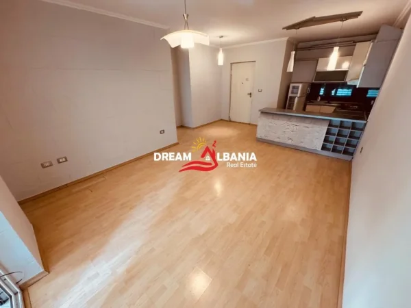 Tirane, shitet apartament 2+1 , 98 m² 224.900 €