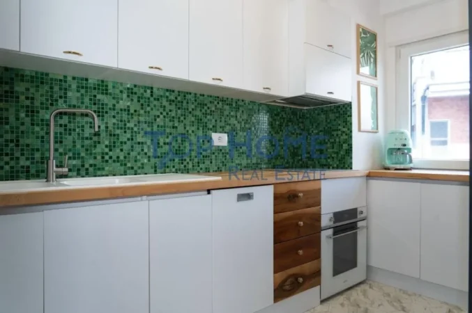 Tirane, shitet apartament 2+1+Aneks+Ballkon Kati 3, 109 m² 250.000 € (kopshti botanik)