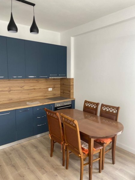 Tirane, jepet me qera apartament 1+1 Kati 4, 65 m² 500 € ( *JEPET ME QERA APARTAMENT 1+1 – 5 MAJ AFER CONCORDIT*)
