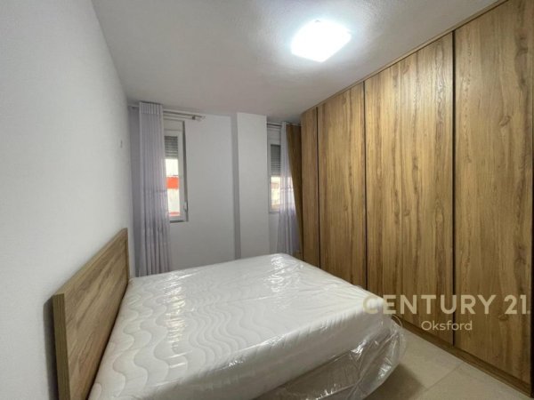 Tirane, jepet me qera apartament 1+1 Kati 7, 60 m² 550 € (PRANE REPORT TV)