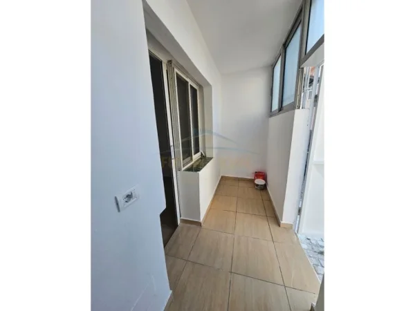 Durres, shitet apartament 1+1 Kati 0, 40 m² 42.000 € (Prane Vala Park)