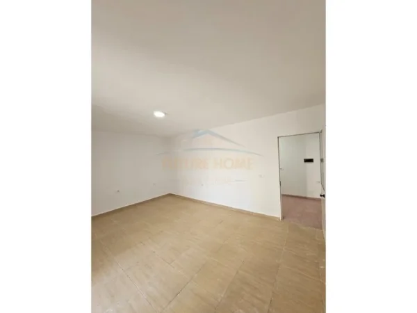 Durres, shitet apartament 1+1 Kati 0, 40 m² 42.000 € (Prane Vala Park)