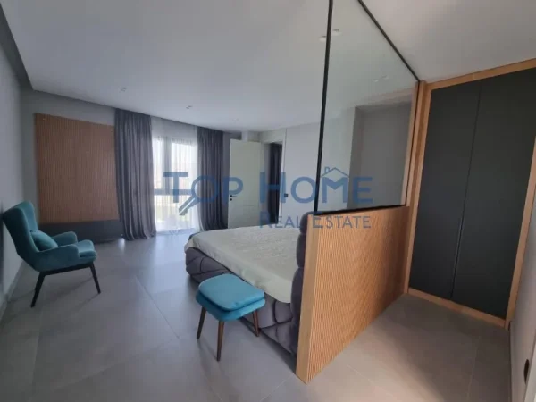 Tirane, shitet Vile 2 Katshe Kati 0, 4.440 m² (peze e vogel)