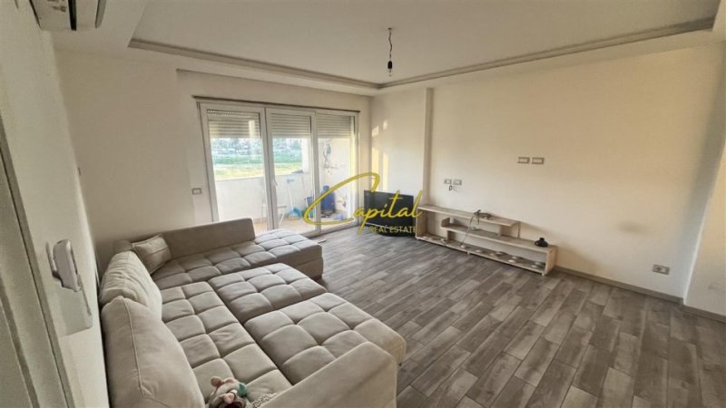 Tirane, jepet me qera apartament 2+1 Kati 2, 125 m² 550 € (ASTIR)