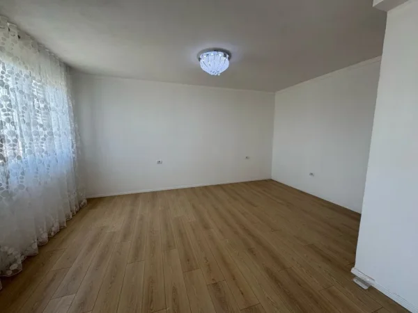 Tirane, shitet apartament 1+1+Ballkon Kati 9, 56 m² 88.000 € (besim alla)