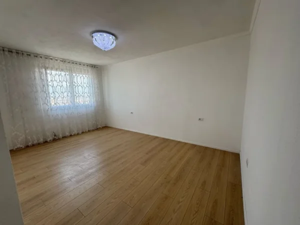 Tirane, shitet apartament 1+1+Ballkon Kati 9, 56 m² 88.000 € (besim alla)