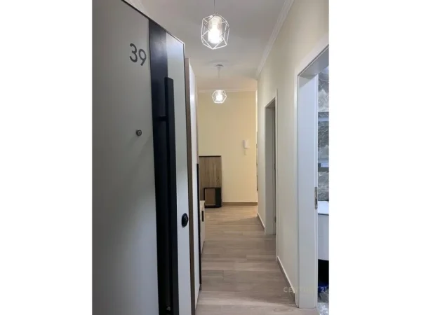 Tirane, jepet me qera apartament+verande | Penthouse 2+1 Kati 7, 83 m² 700 € (don bosko)