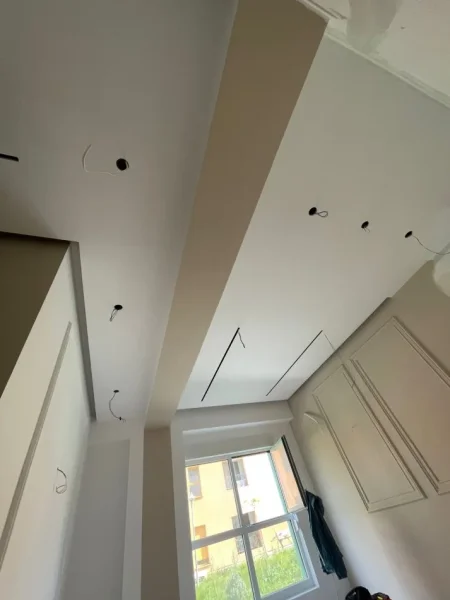 🛠️ Ofrojmë Punime Gipsi, Patinim dhe Lyerje Profesionale për Shtëpinë Tuaj!