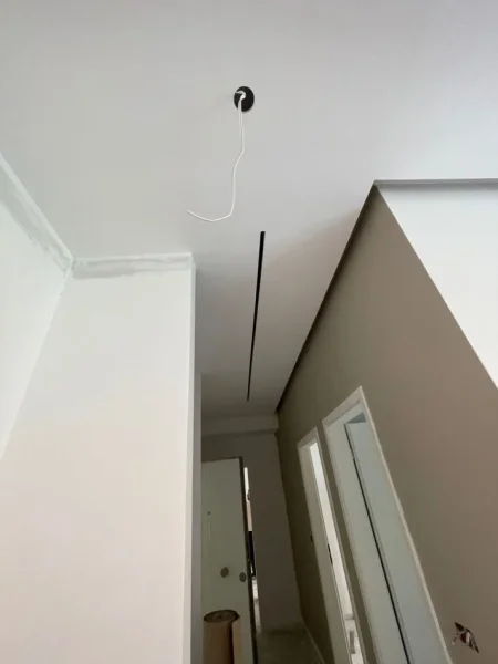 🛠️ Ofrojmë Punime Gipsi, Patinim dhe Lyerje Profesionale për Shtëpinë Tuaj!