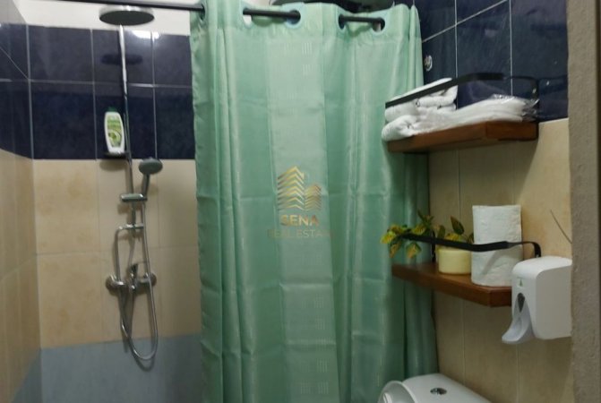 Tirane, jepet me qera apartament 1+1 Kati 2, 60 m² 400 € (Rruga Siri Kodra)