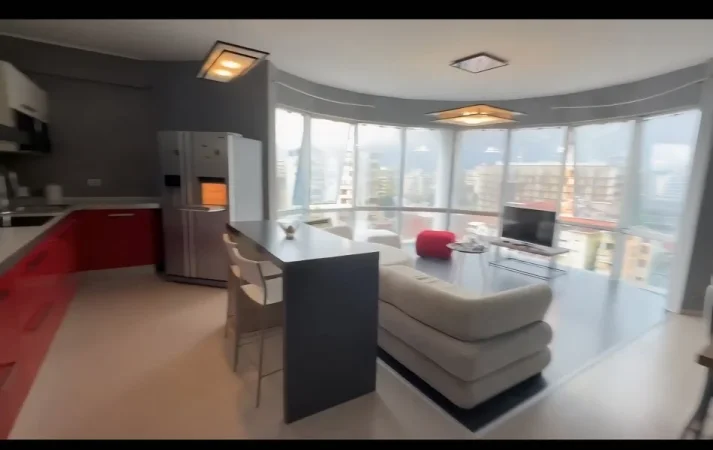 Jepet me qera apartament 2+1+Ballkon Kati 7, 80.000 Lek (Kompleksi Kika 1)