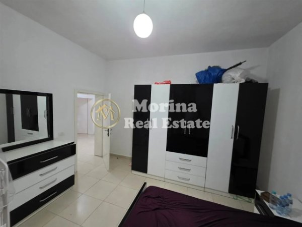 Tirane, jepet me qera apartament 2+1 Kati 1, 95 m² 300 € (Yzberisht)