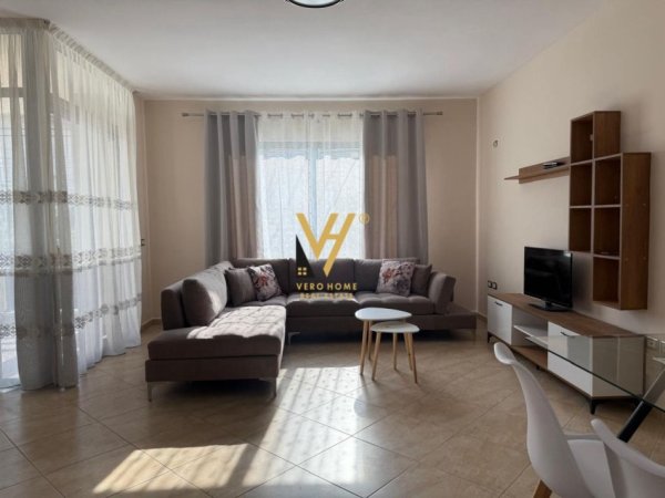 Tirane, jepet me qera apartament 1+1+Ballkon Kati 1, 74 m² 450 € (RRUGA E ELBASANIT)