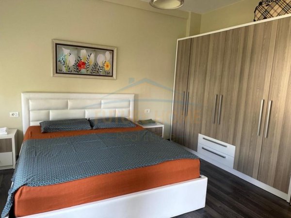 Gjiri Lalezit | Hamallaj, shitet apartament duplex 4+1 , 160 m² 530.000 € (Rezidenca Lura 2)
