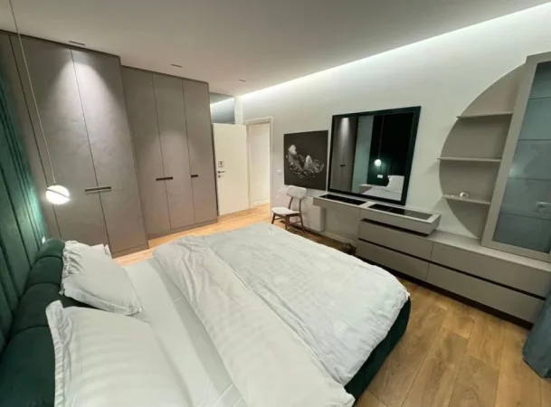 Tirane, jepet me qera apartament 2+1 Kati 2, 95 m² 1.100 € (rruga e dibres)