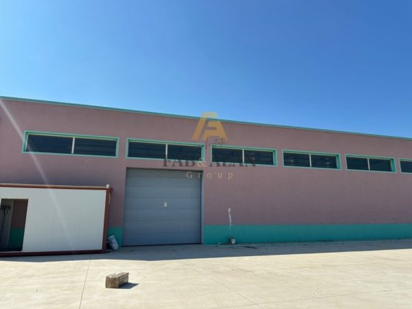 Vlore, shitet ambjent biznesi , 710 m² 550.000 € (Novosele)