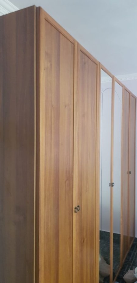 Tirane, jepet me qera Kati 1, 110 m² 500 € (Rruga Studenti)
