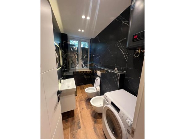 Tirane, shitet apartament duplex Dublex Kati 2, 152 m² 550.000 € (Stadiumi Dinamo)