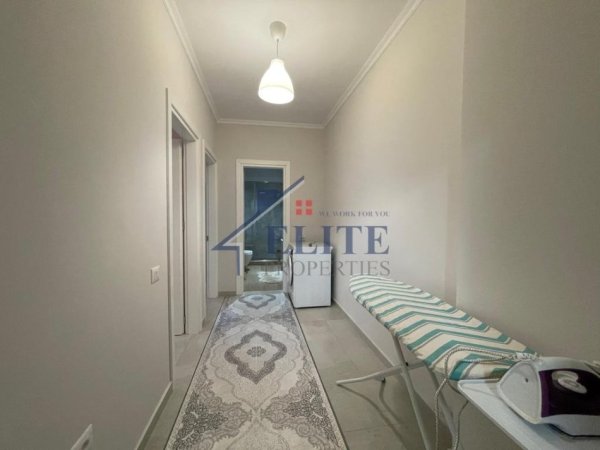 Tirane, jepet me qera apartament 2+1+Ballkon Kati 2, 120 m² 500 € 