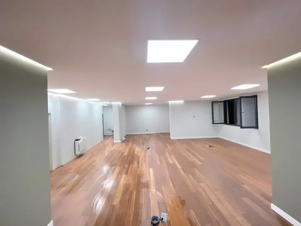 Tirane, shitet apartament 3+1 , 140 m² 398.000 € (Tiwan)