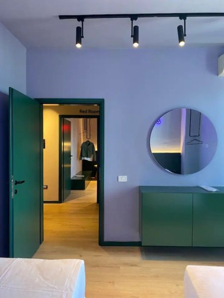 Tirane, jepet me qera apartament 2+1+Ballkon Kati 14, 700 € (ish stacioni i trenit pallati tek flori farm)