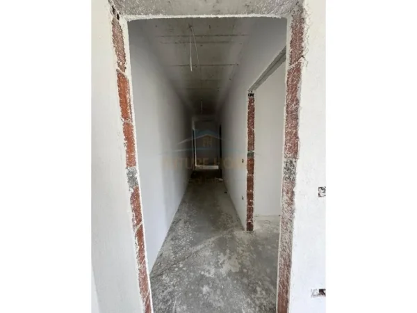 0683487469 Tirane, shitet apartament 2+1+Ballkon Kati 6, 104 m² 146.900 € (PORCELAN)