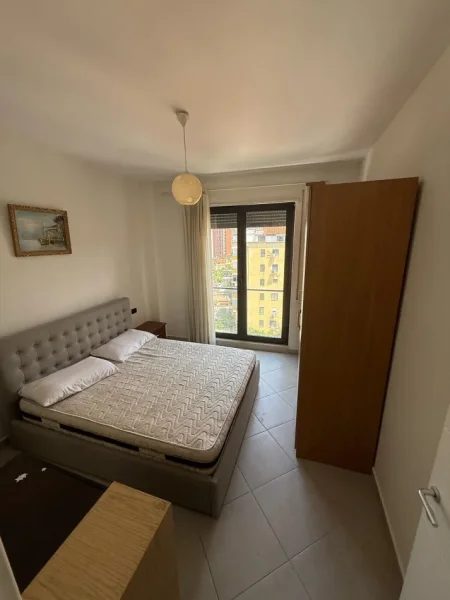 Tirane, jepet me qera apartament 1+1+Ballkon Kati 7, 70 m² 550 € (AMERIKAN 2)