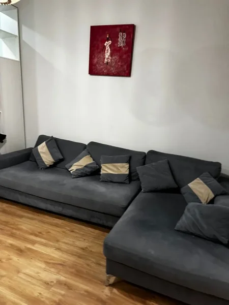 Tirane, jepet me qera apartament duplex 1+1 Kati 0, 62 m² 600 € (atsh)