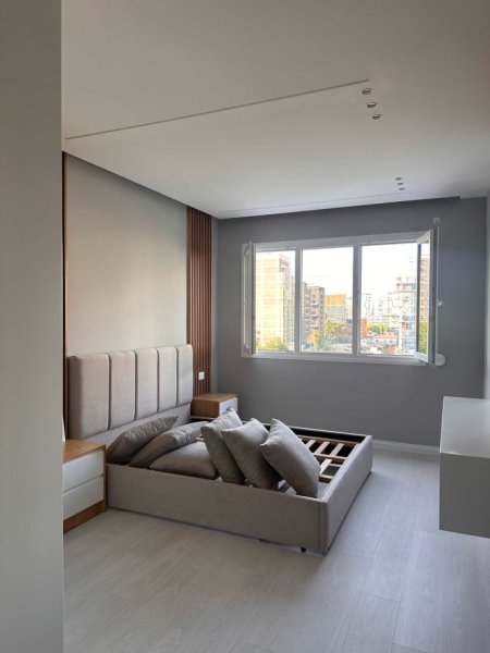 Tirane, jepet me qera apartament 1+1+Ballkon Kati 3, 75 m² 600 € (River Residence, Ne krahe me Green City)