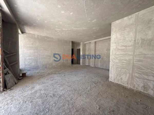 Tirane, shitet apartament 2+1+Ballkon Kati 0, 121 m²330000 € (Rezidenca Tulipan)