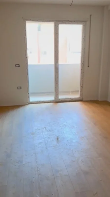 Tirane, shitet apartament 1+1 Kati 6, 65 m² 96.000 € 