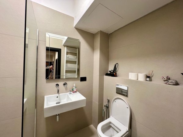 Tirane, jepet me qera apartament 1+1+Aneks Kati 2, 68 m² 700 € (Shallvaret - Tirane)