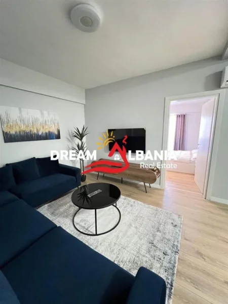 Tirane, shitet apartament 2+1+Ballkon Kati 10, 106 m² 180.000 €
