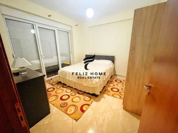 Tirane, jepet me qera apartament 2+1 Kati 2, 87 m² 550 € (LIQENI THATE)