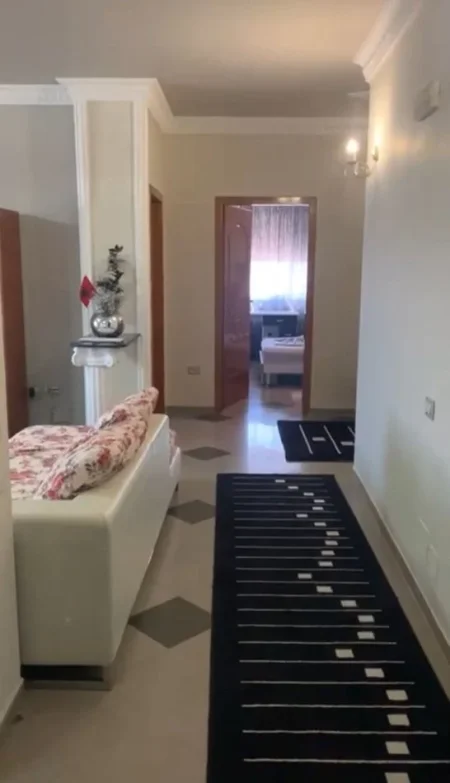 Durres, shitet apartament 3+1+Aneks+Ballkon Kati 7, 153 m² 165.000 € (Stacioni i Trenit)