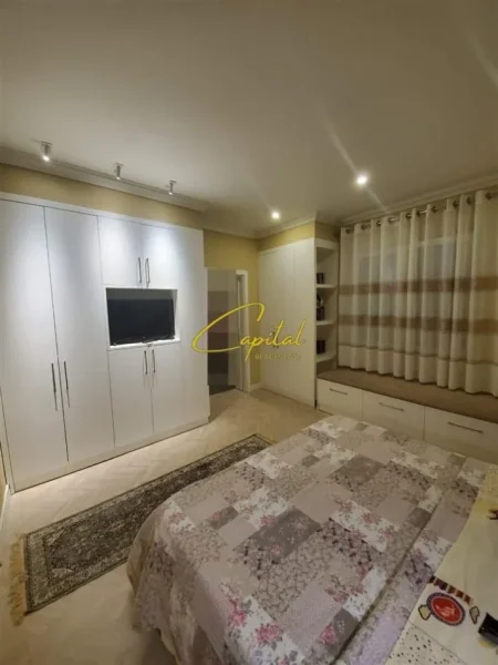 Tirane, jepet me qera apartament 2+1 Kati 1, 100 m² 800 € (RRUGA E DIBRES)